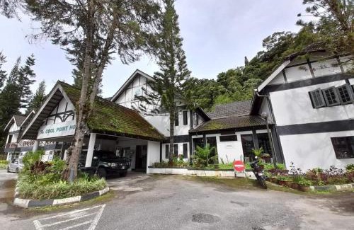Tanah Rata Cabin | Hillside cottage reflesia room