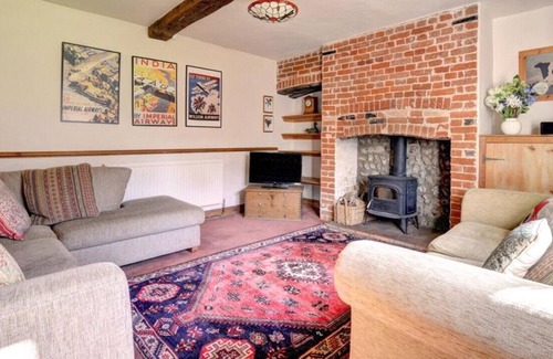 West Runton House | Hillside - Four Bedroom House, Sleeps 8