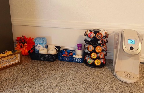 West Meadowbrook House | Hillside Game Palazzo near AT&T, Stockyards & Six-Flags|Pet friendly