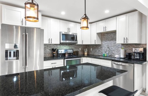 North Beacon Hill Condo | Hillside in Seattle - updated and well appointed.