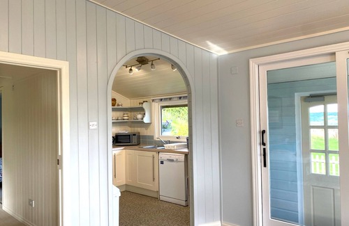 Yarcombe Cottage | Hillside Lodge - sleeps 4 guests in 2 bedrooms