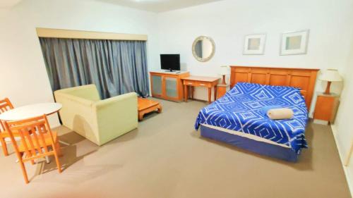 Spring Hill Apartment | HILLTOP CBD SUITES