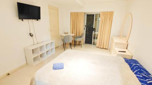 Spring Hill Apartment | HILLTOP CBD SUITES