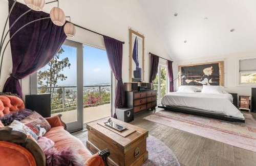 Elysian Heights House | Hilltop Escape