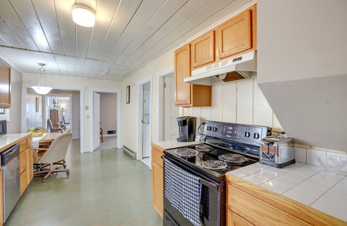 Birch Bay House | Hilltop Hideout w/Sweeping Birch Bay Views
