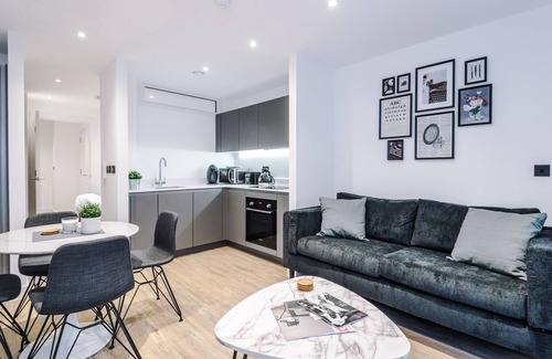Chinatown Apartment | Hilltop Serviced Apartments - Piccadilly