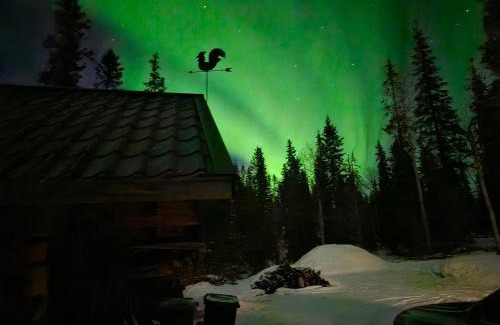 Rukatunturi Ski Chalet | Hilltop Villa at Lake Porontima