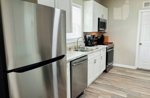 Bowling Green Apartment | Hilltopper Haven - Charming 1-bedroom duplex in downtown Bowling Green