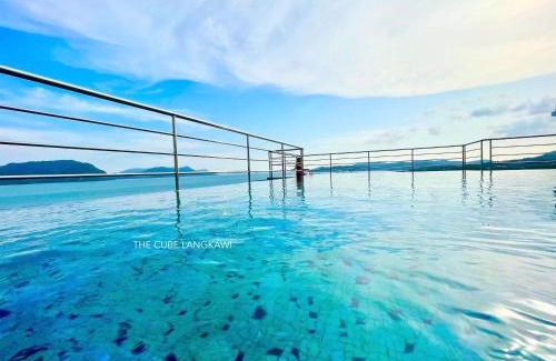 Kuah Apartment | Hillview Cube w/Rooftop Pool
