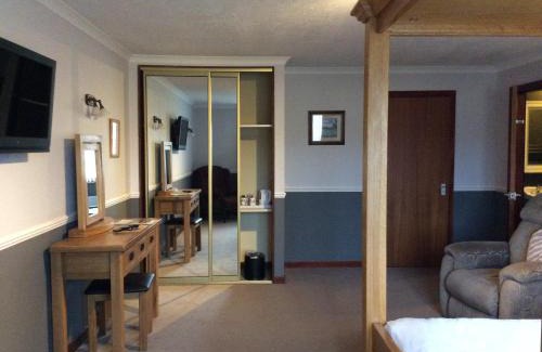 Marybank Bed & Breakfast | Hillview Park