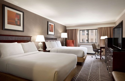 Ballston Hotel | Hilton Arlington