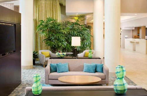 Sandy Springs Hotel | Hilton Atlanta Perimeter Suites
