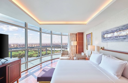 Qasr an-Nil Hotel | Hilton Cairo Nile Maadi