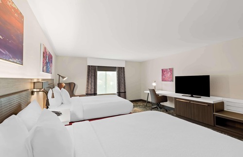 Eagan Park Hotel | Hilton Garden Inn Atlanta Airport North