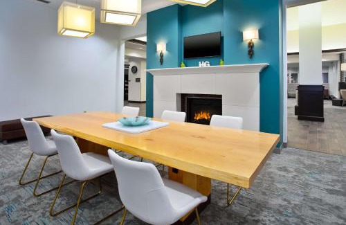 Benton Harbor Hotel | Hilton Garden Inn Benton Harbor
