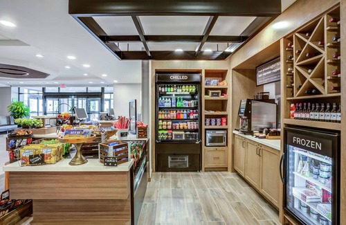 Piety Corner Hotel | Hilton Garden Inn Boston/Waltham