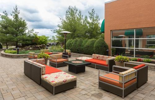 Cheektowaga Hotel | Hilton Garden Inn Buffalo Airport