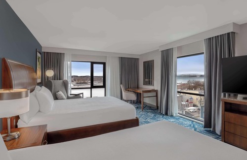 Burlington Hotel | Hilton Garden Inn Burlington Downtown