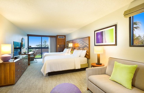 Lihue Hotel | Hilton Garden Inn Kauai Wailua Bay, HI