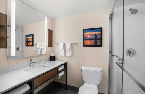 Kent Narrows Hotel | Hilton Garden Inn Kent Island Marina