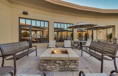Milwaukee Hotel | Hilton Garden Inn Milwaukee Airport