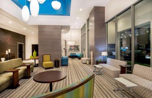 Financial District Hotel | Hilton Garden Inn NYC Financial Center/Manhattan Downtown