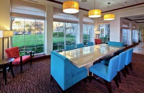 Rancho Cucamonga Hotel | Hilton Garden Inn Ontario Rancho Cucamonga