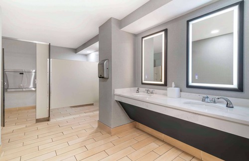 Stroudwater Hotel | Hilton Garden Inn Portland Airport