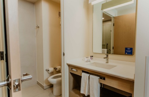 Silao Hotel | Hilton Garden Inn Silao Aeropuerto Bajio