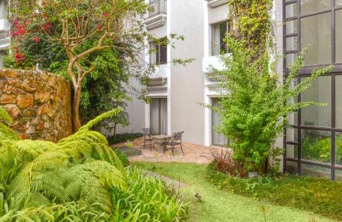 Guatemala City Hotel | Hilton Guatemala City, Guatemala