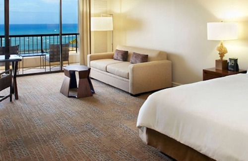 Waikiki Condo | Hilton Hawaiian Village -Two bedroom villa, amazing property!