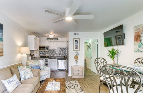 North Forest Beach Condo | Hilton Head Island Condo w/Coligny Beach Access!
