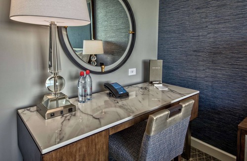 Green Hills Hotel | Hilton Nashville Green Hills