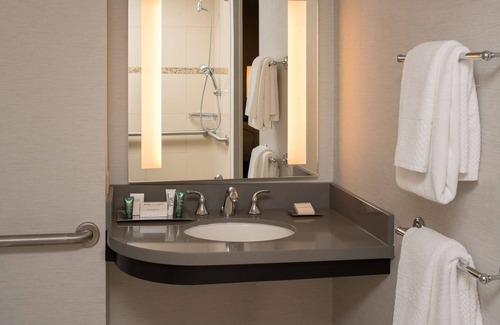 Downtown Portland Hotel | Hilton Portland Downtown