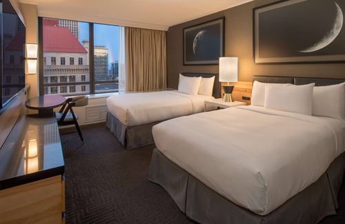 Downtown Portland Hotel | Hilton Portland Downtown