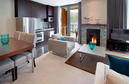 Kelvin Heights Hotel | Hilton Queenstown Resort & Spa