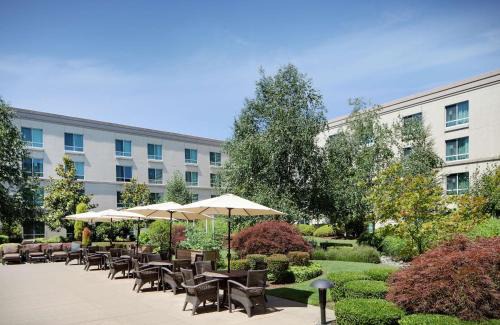 SeaTac Hotel | Hilton Seattle Airport & Conference Center
