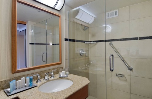 SeaTac Hotel | Hilton Seattle Airport & Conference Center