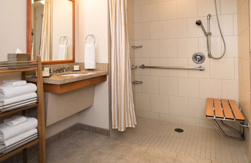 SeaTac Hotel | Hilton Seattle Airport & Conference Center