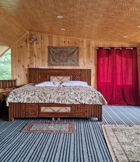 Brein House | Himalayan Huts