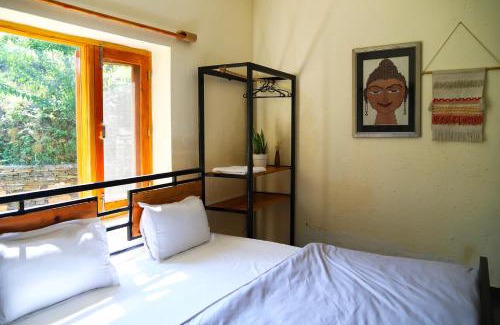 Almora House | Himkosi Farm by the River