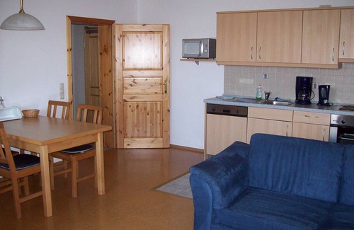 Harbshausen Apartment | HIMME - Farmhouse Büchsenschütz