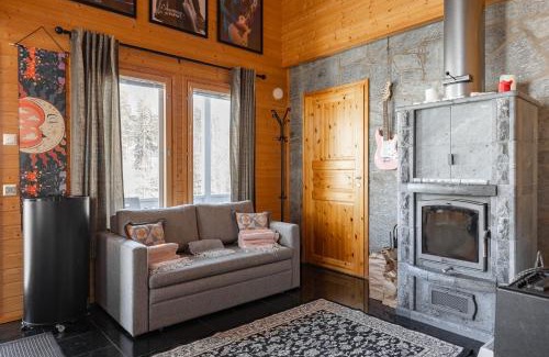 Jamsa Ski Chalet | Himos Jimi 8hlö mökki porealtaalla, Ei lisäkuluja!