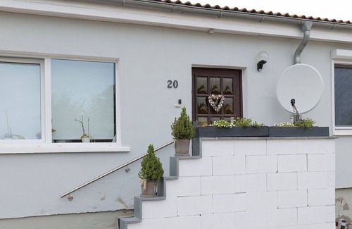 Wismar Apartment | Hinter dem Lembkenhof mit Parkplatz & Terrasse - Abc429 - Hinterm Lemkenhof mit Parkplatz & Terrasse