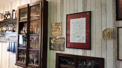 Hasenfeld Hotel | Hinter den Spiegeln