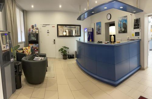 Saint-Fargeau Hotel | Hipotel Lilas Gambetta