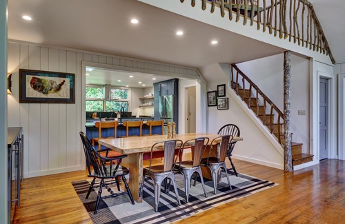 Cashiers House | Hippen House - Beautifully Updated Four Bedroom Cashiers Home
