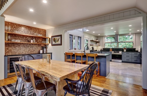 Cashiers House | Hippen House - Beautifully Updated Four Bedroom Cashiers Home