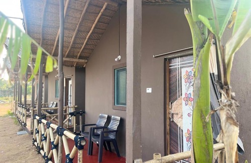 Kamalapur House | Hippie land hampi