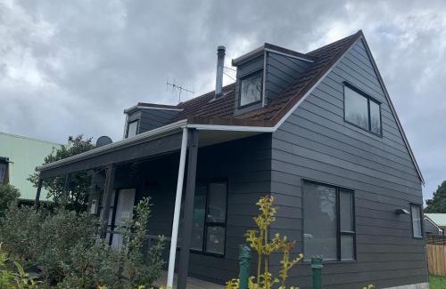 Turangi House | Hirangi cottage